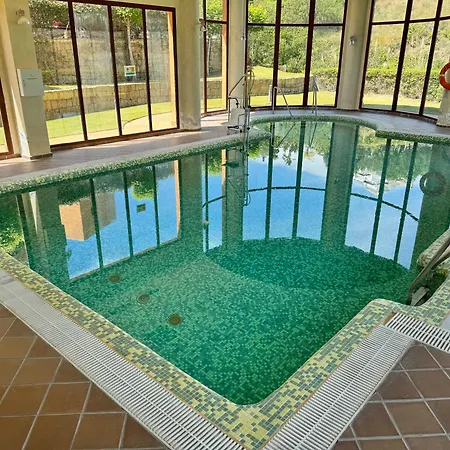 Golf Y Playa Апартаменти Естепона