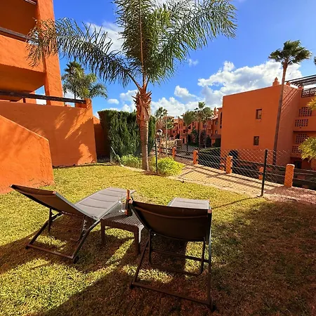 Апартаменти Golf Y Playa *